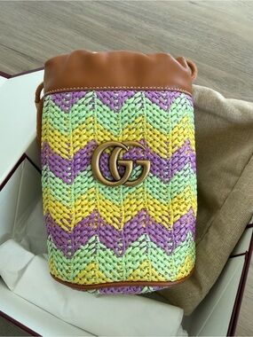 Gucci GG Marmont Super Mini Bucket Bag in Multicolor